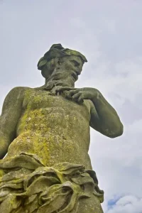 zeus hakkında bilgi ve 50 gerçek