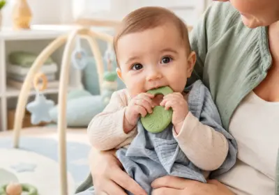 Bebeklerde Diş Çıkarma Belirtileri ve Rahatlatma Yöntemleri kapak görseli